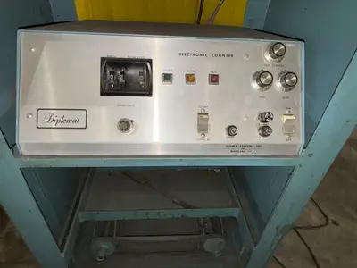 3 CU FT SIGMA SYNTRON FMC MODEL #VPF305 HOPPER & BOWL FEEDER: STOCK #23083