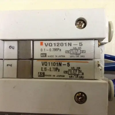 USED SMC VQ1201N-5