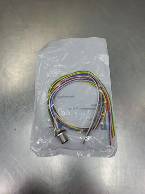 Ifm Electronic E11194 8-Pin Connector Terminal. 5D-35/1