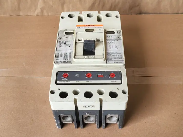 Used EATON KDC3400FS Switchgears British Columbia CA | Lenmark #239143