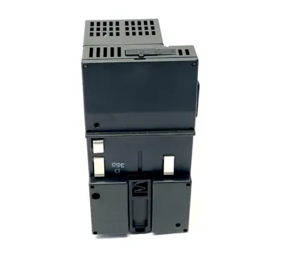 USED GE FANUC VERSAMAX IC200PWR101
