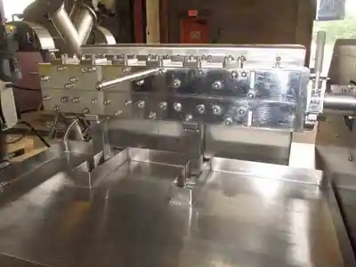 USED STEER ENGINEERING OMICRON 12P