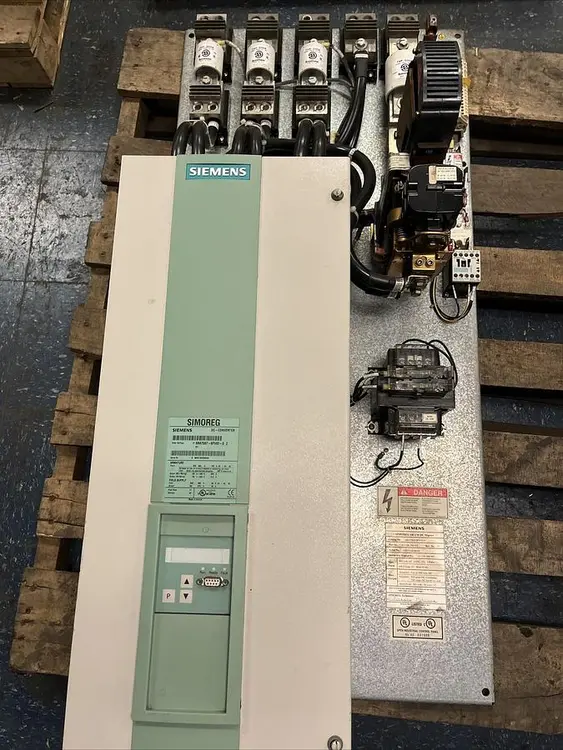 Used SIEMENS 6RA7083-2FV62-0 Speed Drives Ohio US | Surplus Asset Holdings #1207069