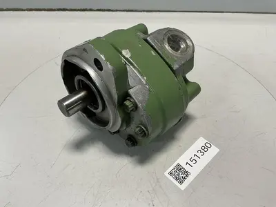 USED EATON D990610LL