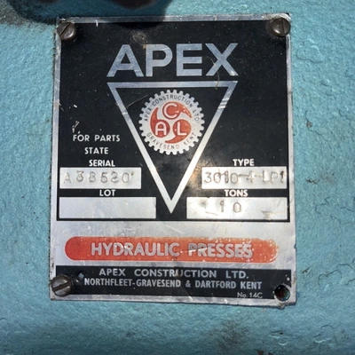 Apex Hydraulic Press 10 Ton 300mm Square