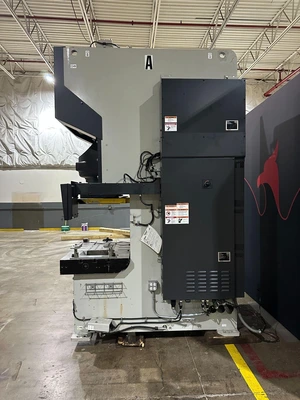 2020 KOMATSU H1F150-2 Gap Frame Single Crank Press | Kempler Machinery (3)