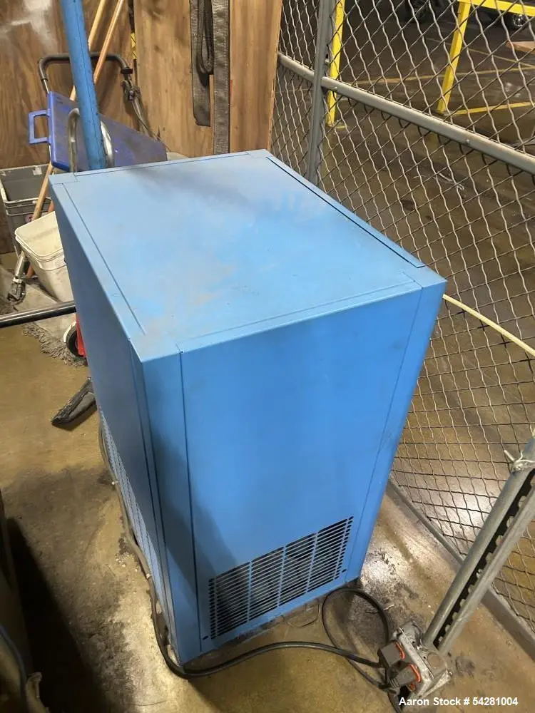 Used COMPAIR CNC125 Air Compressor Dryers Illinois US | Aaron Equipment #397279