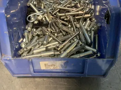 Used _UNKNOWN_ _UNKNOWN_ Misc Fasteners Ohio US | HGR 24 #1370584