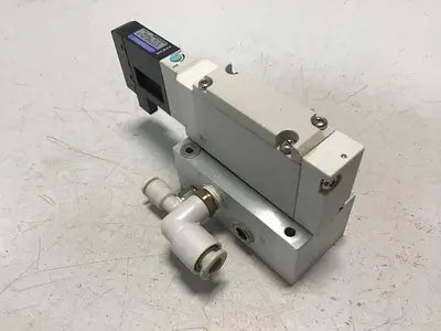 USED KOGANEI F15T0G-PL3
