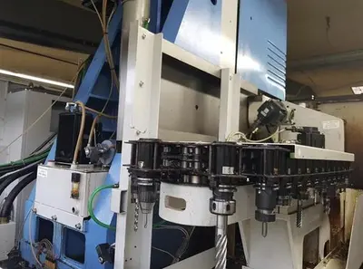 USED 2000 MAZAK VTC 300 C