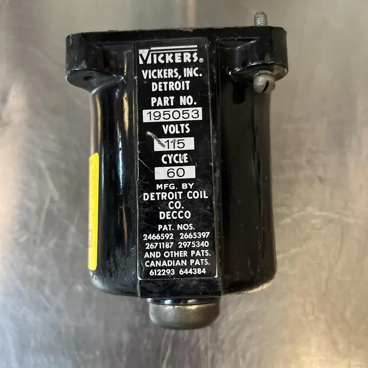 Used VICKERS 195053 Solenoid Valves Ohio US | Surplus Asset Holdings #1553633