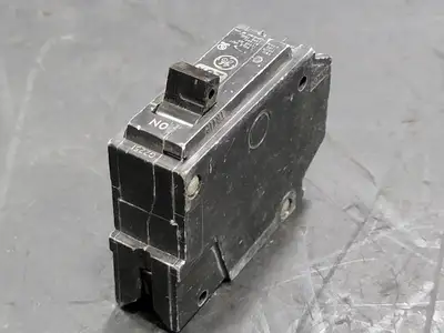 Used GENERAL ELECTRIC THQL1120 Switchgears British Columbia CA | Lenmark #241393
