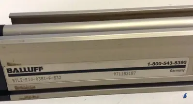 USED BALLUFF BTL2-E10-0381-F-S32