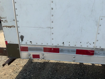 Used 2007 ISUZU 18' Box trucks Michigan US | Miedema Asset Management Group #1579183