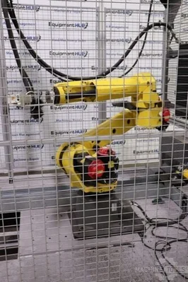 USED 2013 FANUC M-20IA