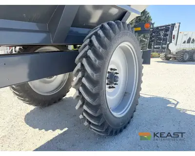 Used LOFTNESS _UNKNOWN_ Dry Spreaders Iowa US | Keast Enterprises #1360382