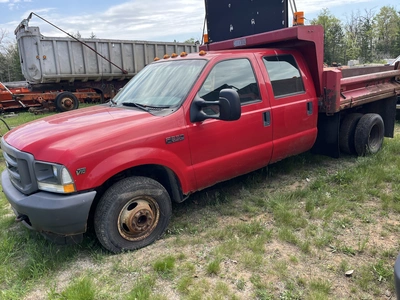 USED 2002 FORD F-350