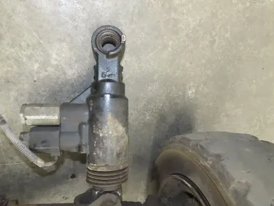 Toyota 7FBH25 Electric Forklift Dual-Wheel Steer Axle Assembly