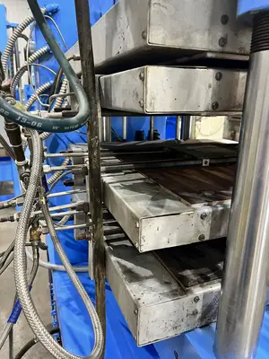 USED 1989 PHI PHI 75R2418S-4HCS-P-YS8R PRESS