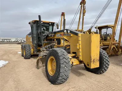 USED 2019 Deere 872GP