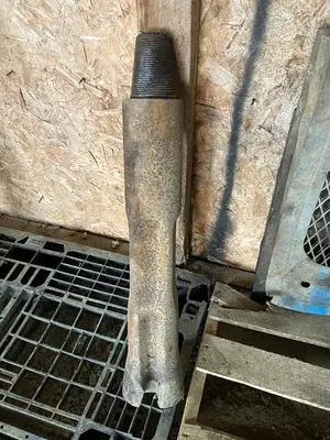 Used AFTERMARKET 5-1/2" X 25" CABLE TOOL CHISEL BIT Drills Pennsylvania US | East West Machinery & Drilling #1417232