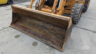 USED 2005 CASE 590SM