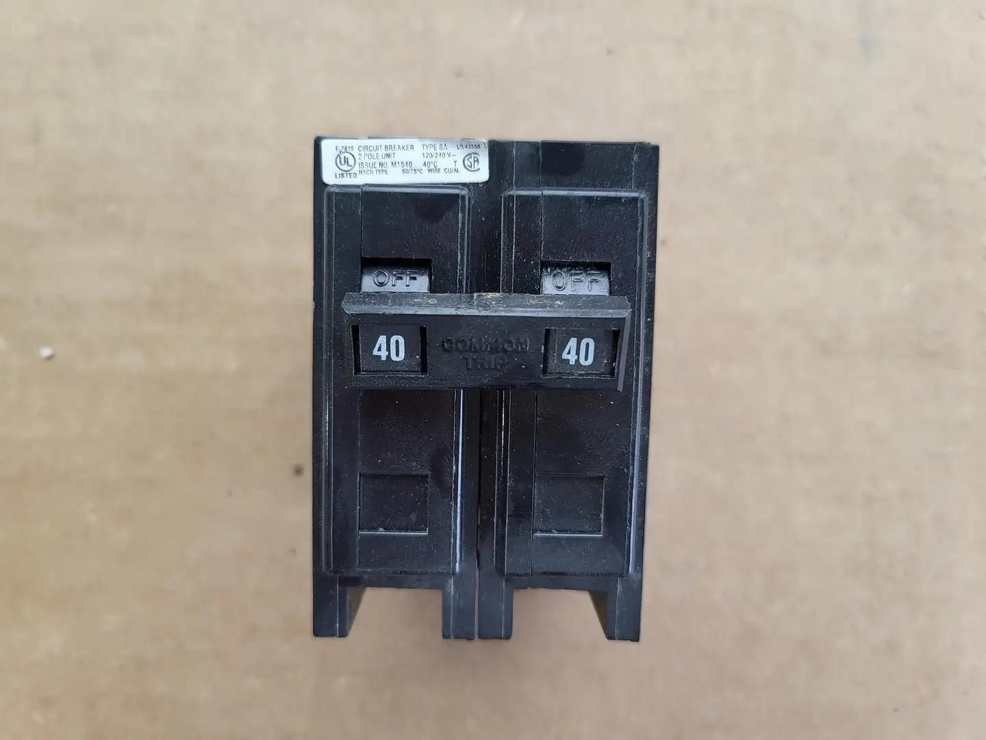 Used CUTLER-HAMMER BA240 Switchgears British Columbia CA | Lenmark #1438566