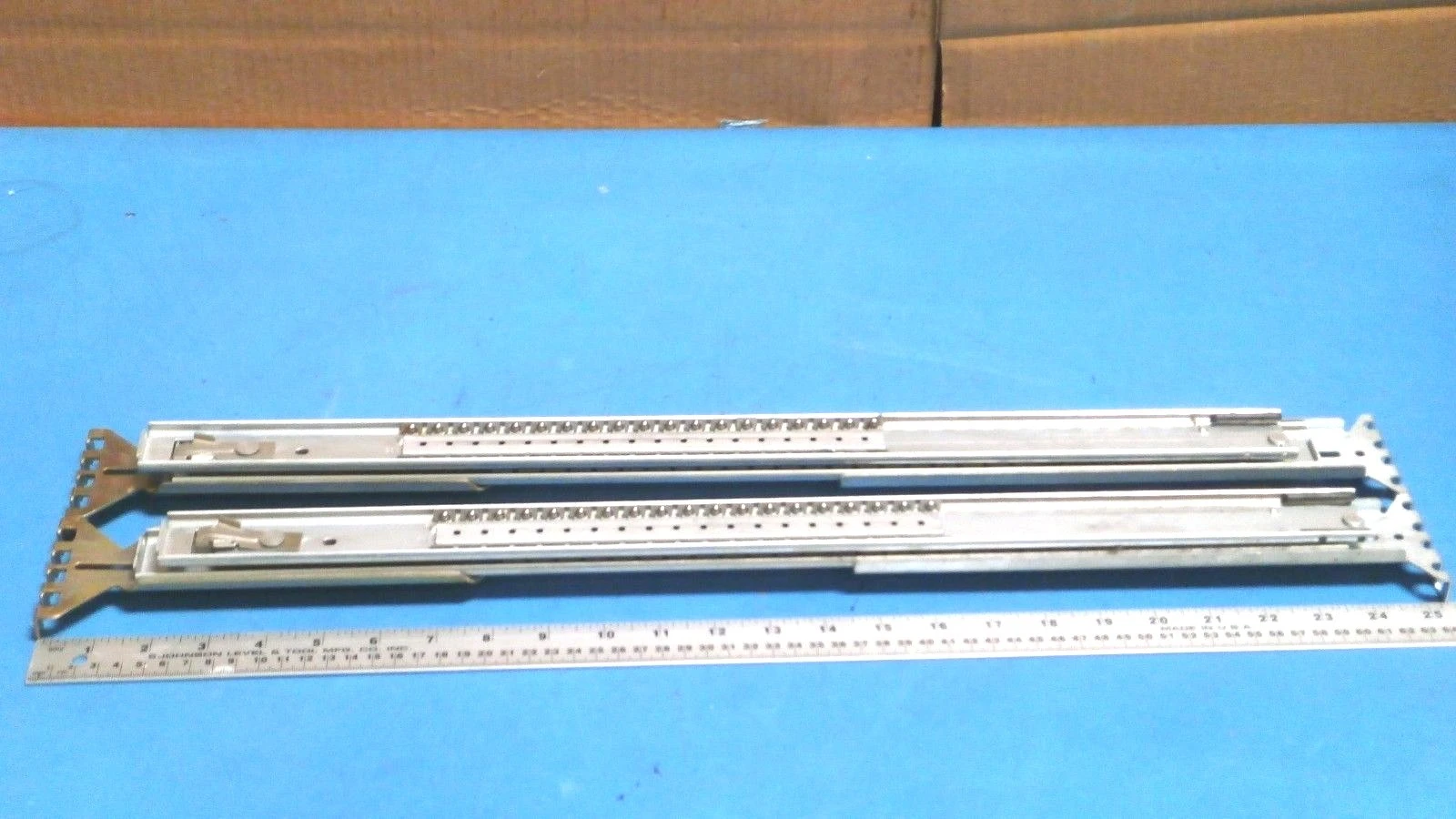 1U RAILS 34-88-295