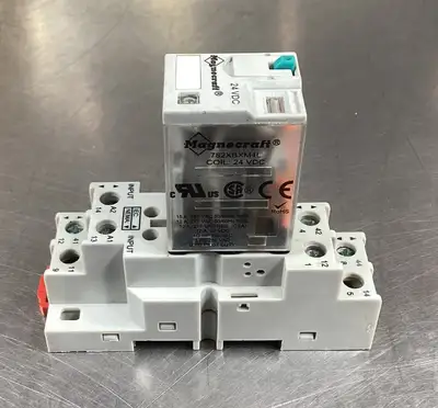 USED Magnecraft 782XBXM4L / 782-2C-SKT