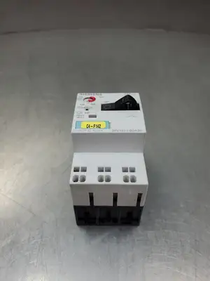 USED Siemens 3RV1011-0GA20 SIRIUS Circuit Breaker