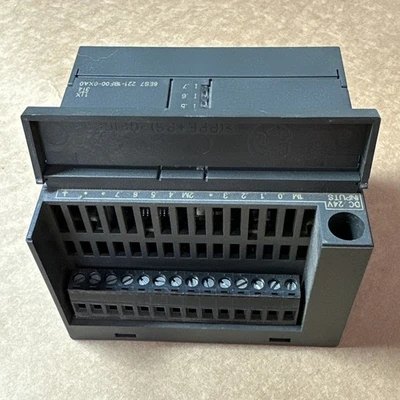 USED Siemens 6ES7 221-1BF00-0XA0