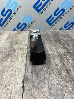 KOLLMORGEN AKM2G-33E-ACDNAFD0 Electrical/PLC/Automation | ESS Industrial Equipment Sales (5)