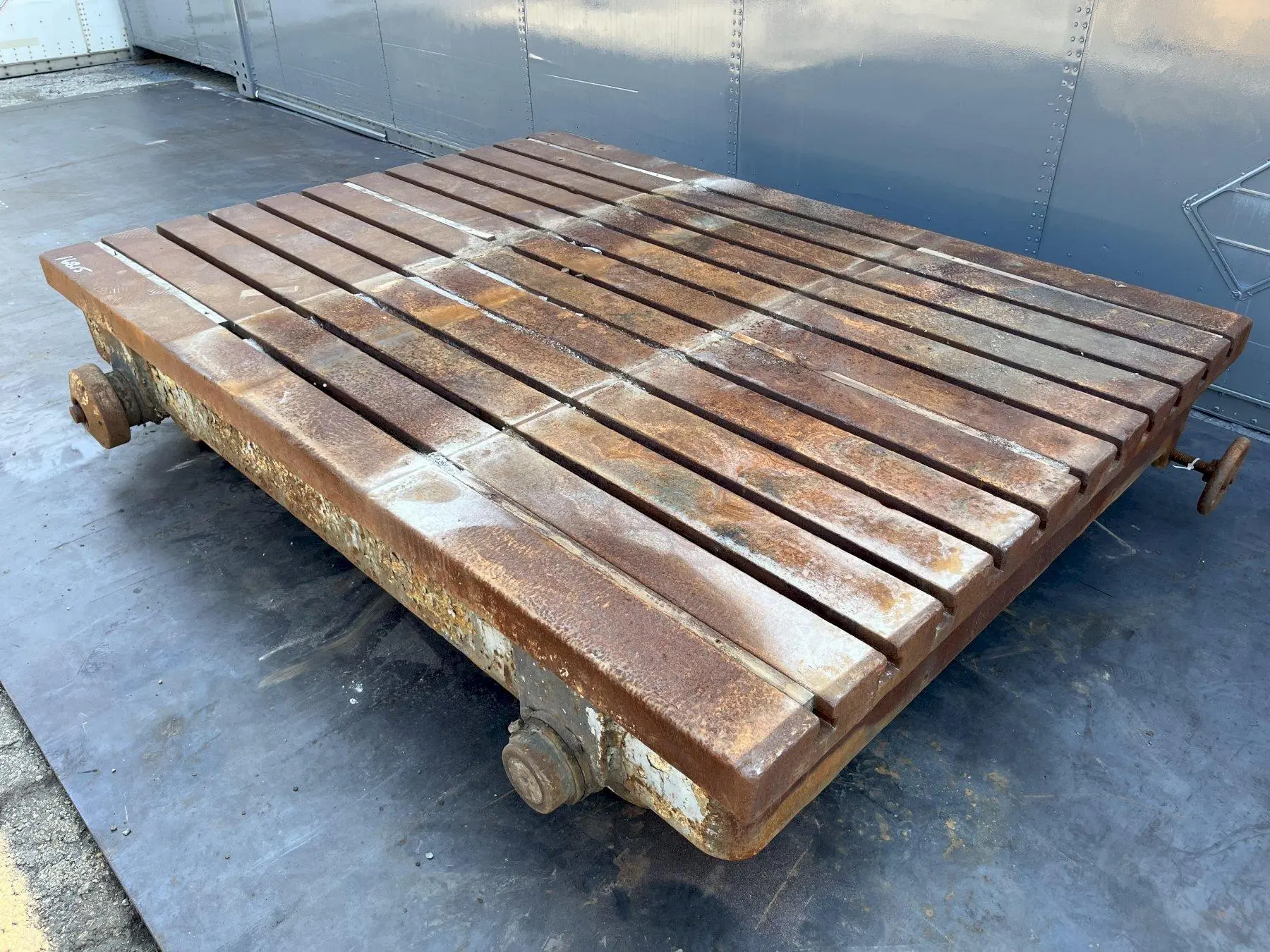 96" X 72" X 18" T-SLOTTED PORTABLE STEEL FLOOR LAYOUT PLATE: STOCK #16815