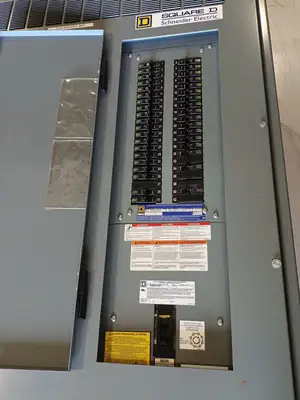 IPC2TC1EE | Square D 225A Integrated Power Center 2 (IPC2) Transformer Combo 480/277V 75KVA - Used