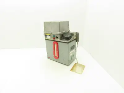 Vogel 0AM-4 Lubrication Oil Gear Pump  0.5 L/min 1.5 Gal Tank