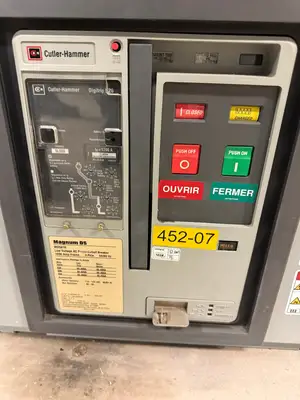Magnum DS Power Distribution Center (PDC) Switchgear 4000 Amp Main 600 Volts