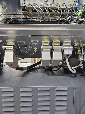 USED 2017 KUKA KR16-2