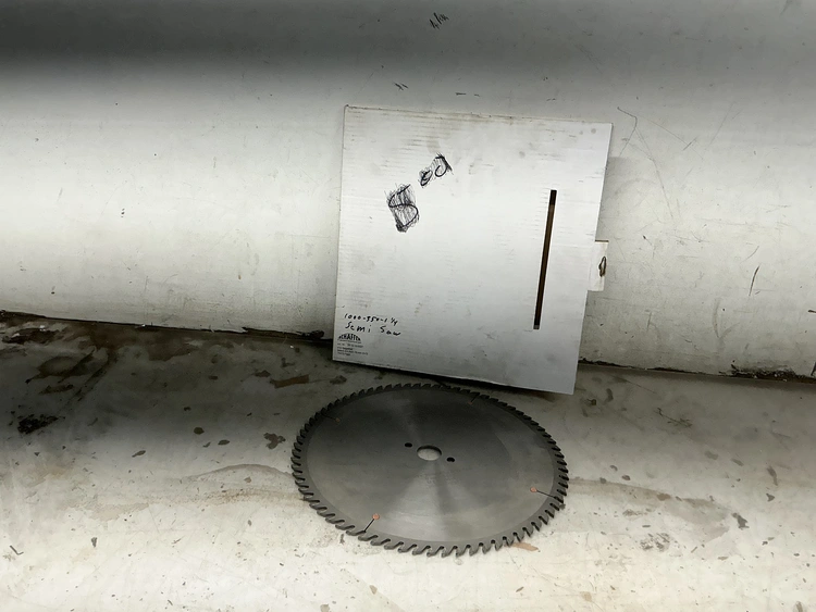 Used _UNKNOWN_ _UNKNOWN_ Saw Blades Michigan US | Miedema Asset Management Group #1313948
