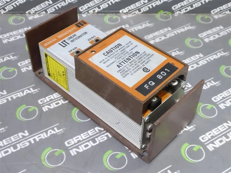 Moore Industries LIT/0-10V/F/24DC/-AT STD Linear Integrator Module Used