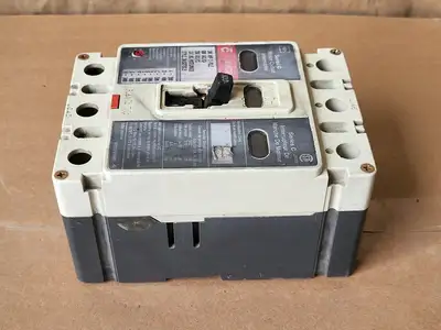 USED 2002 CUTLER-HAMMER HMCP100R3S