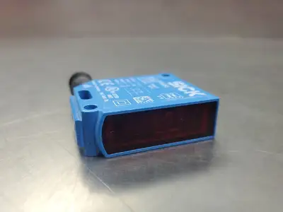 SICK WL12-3P2451 Proximity Sensor, 10-30VDC. 5E-5/3