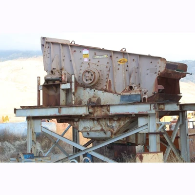Deister 6 ft. x 12 ft. Screen