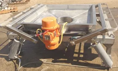 USED 2010 SEM-BULK SYSTEMS 165 CU FT HOPPER