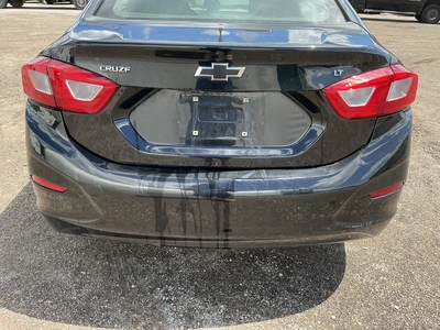 USED 2017 CHEVROLET CRUZE