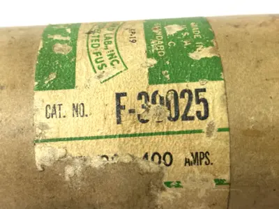 Used ECONOMY RENEWABLE TIME-DELAY FUSE 250V 300A Fuses | Maverick Industrial Sales #1105108