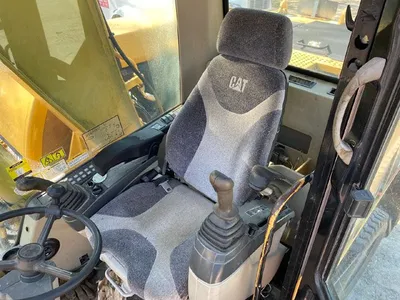 2005 Caterpillar M316C