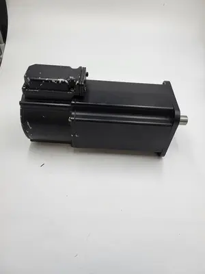 USED REXROTH INDRAMAT REXROTH INDRAMAT MKD07B-061-KP0-KN SERVO MOTOR