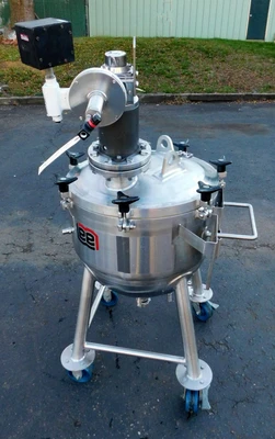 USED LEE INDUSTRIES 25D