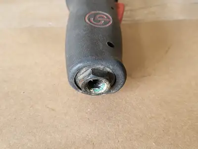 USED CHICAGO PNEUMATIC CP7830Q