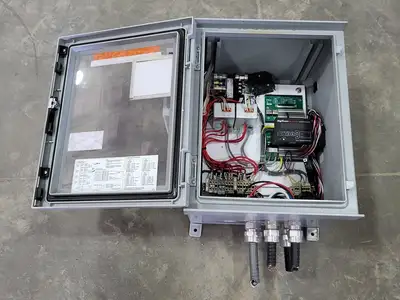 920 Series Heat Tracing Controller Assembly 920E9FWQ1SIS302SSH3202T65LAM